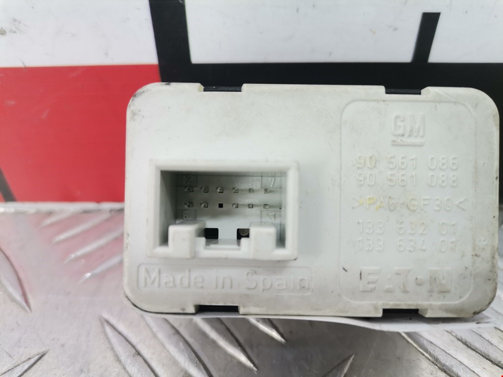 Блок управления стеклоподъемниками OPEL Astra G 1998-2005