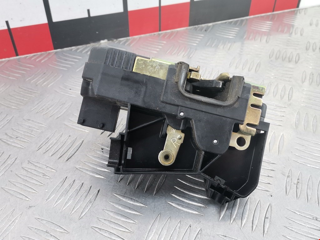 Замок двери передней правой OPEL Astra G 1998-2005