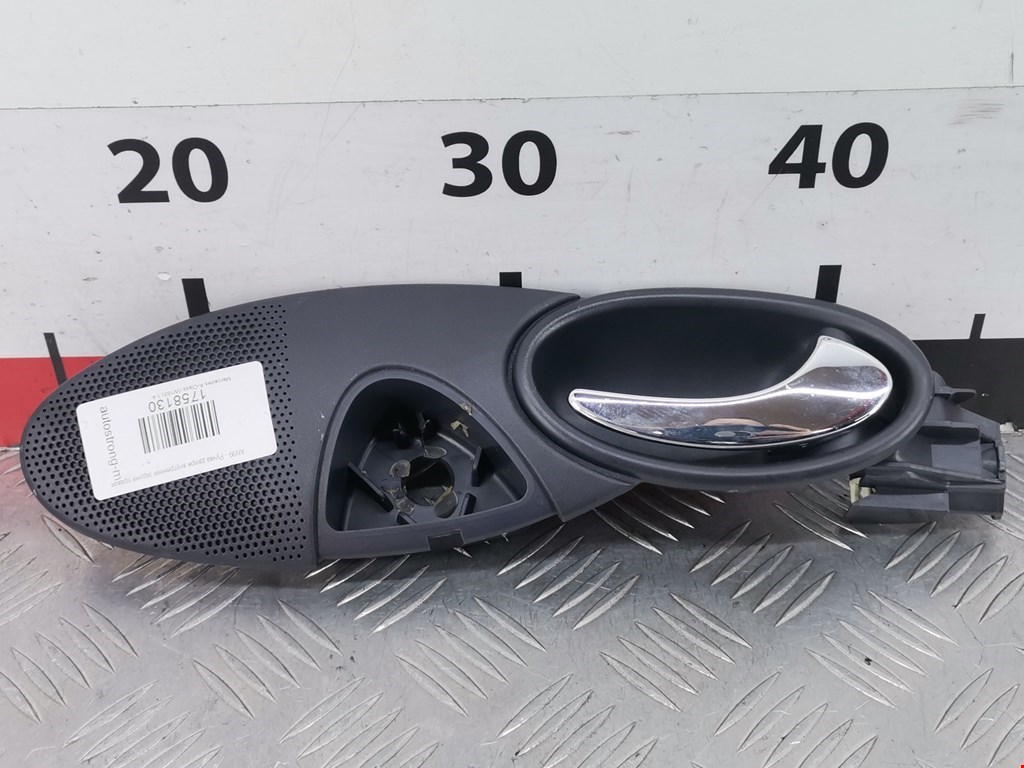 Ручка дверная задняя внутренняя правая MERCEDES-BENZ A-Class W168 1997-2004