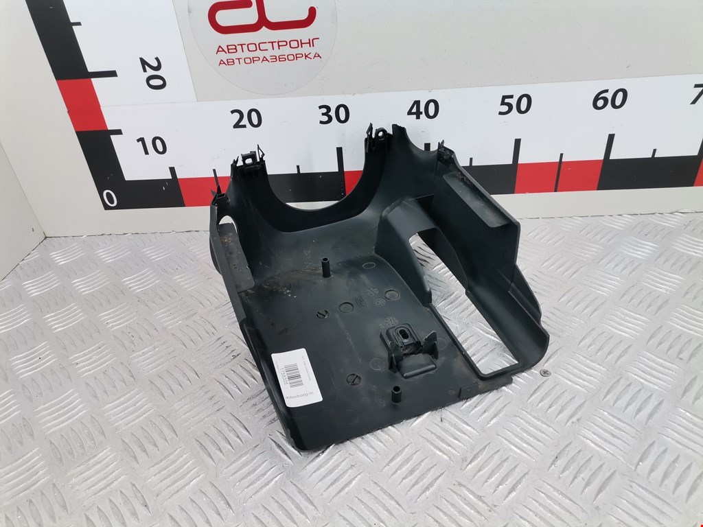 Кожух рулевой колонки FORD Fiesta 2008-2012