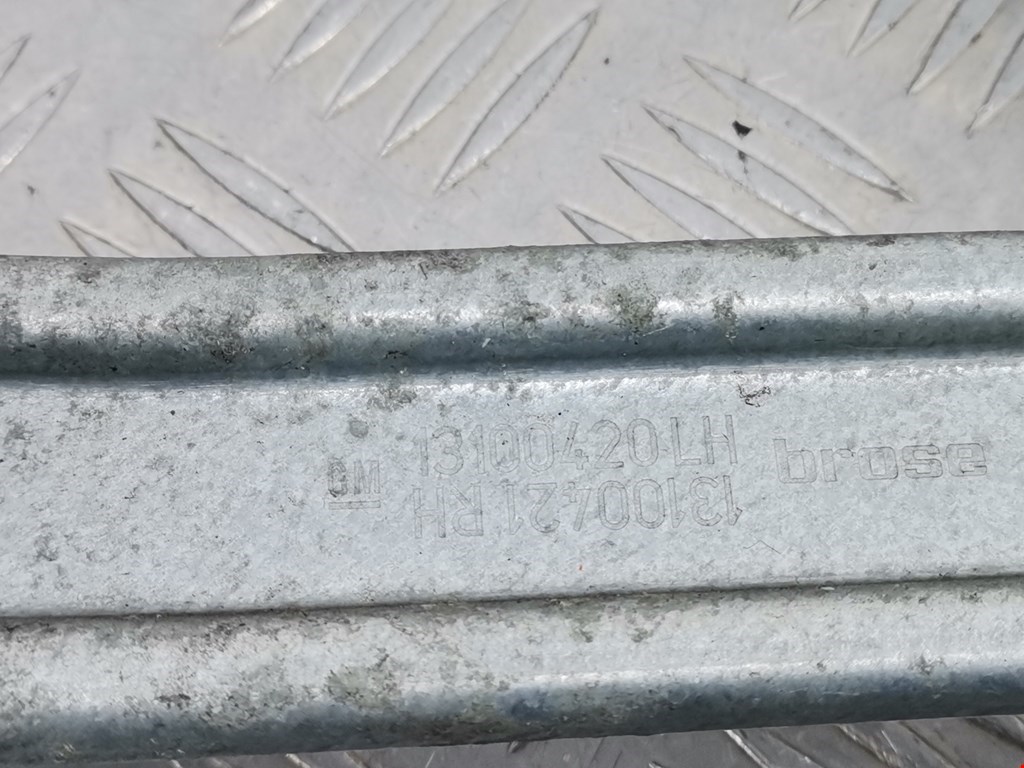 Стеклоподъемник задний левый OPEL Astra H/Family 2004-2015