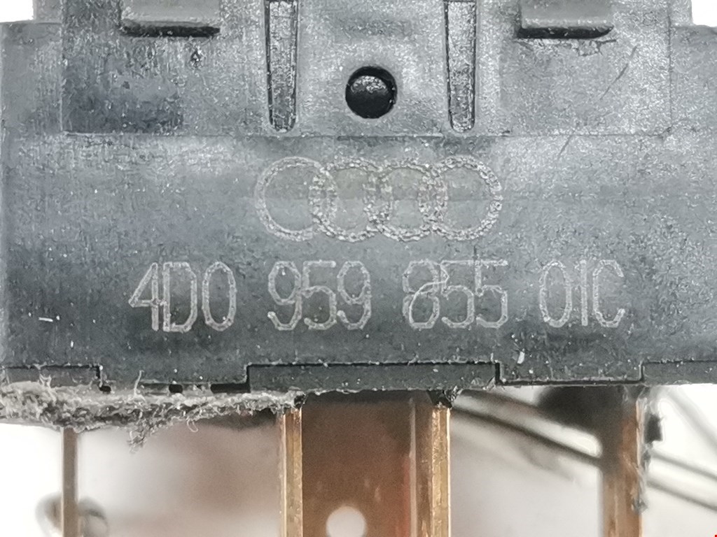 Кнопка стеклоподъемника AUDI A4 B5 1995-2001