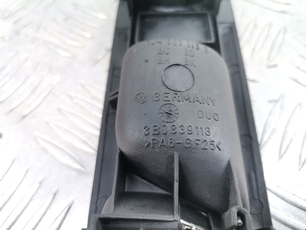 Ручка дверная задняя внутренняя левая VOLKSWAGEN Passat B5 1997-2005
