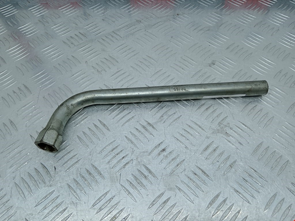 Ключ балонный AUDI A3 8L 1996-2003