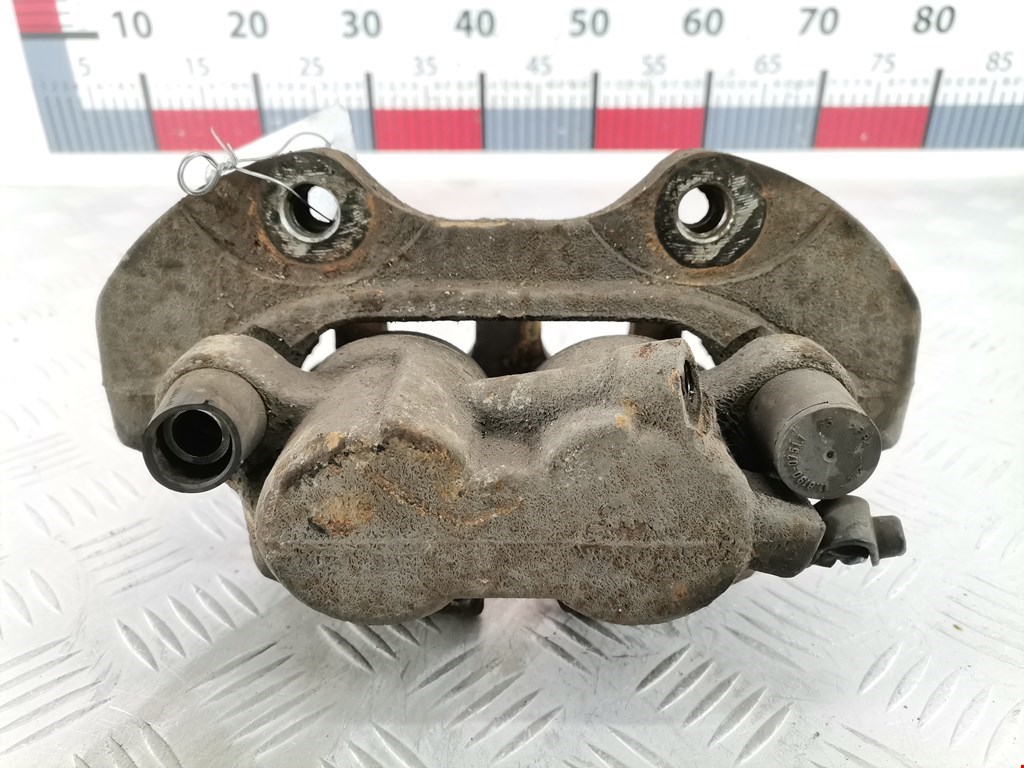 Суппорт передний правый MERCEDES-BENZ M-Class W164 ML 2005-2011