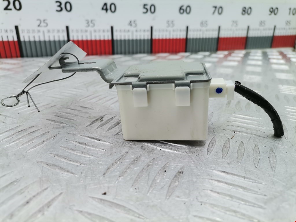 Усилитель антенны MAZDA CX-3 2015-н.в.