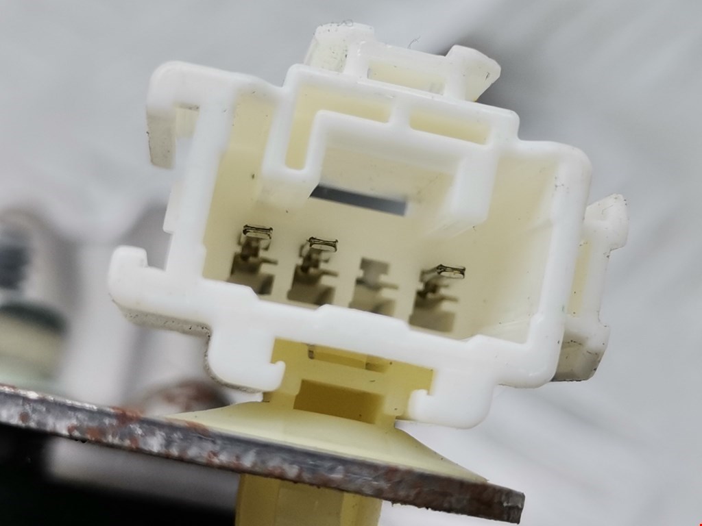 Сигнал звуковой (гудок клаксон) MAZDA CX-3 2015-н.в.