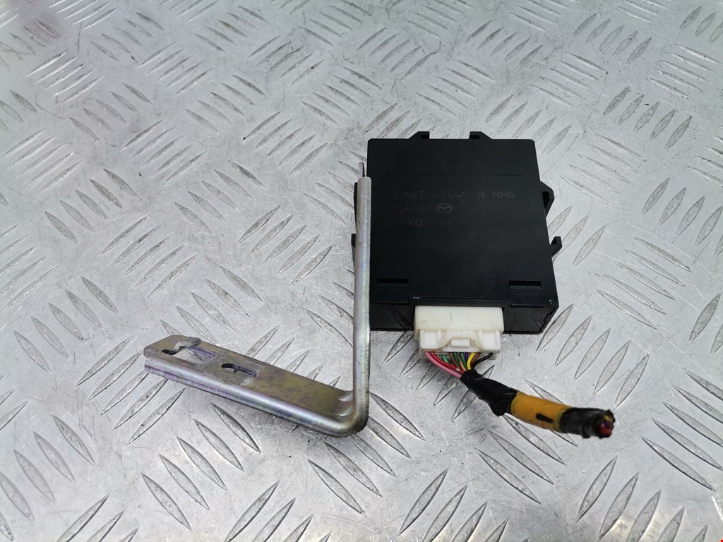Блок управления парктрониками MAZDA CX-3 2015-н.в.