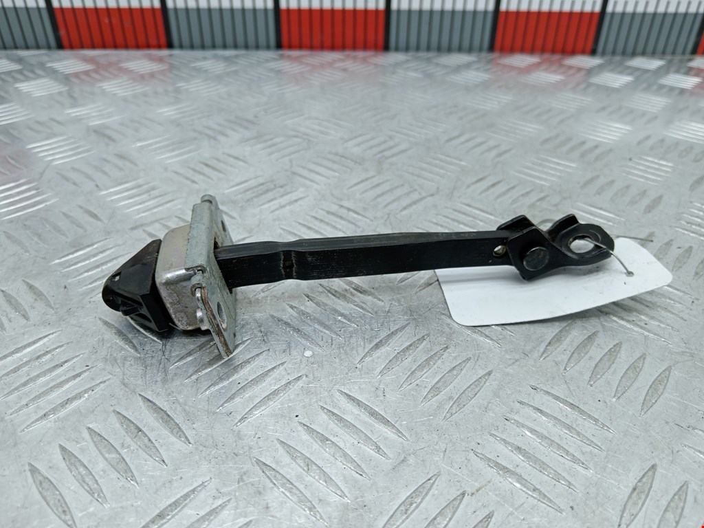 Ограничитель открывания двери MAZDA CX-3 2015-н.в.