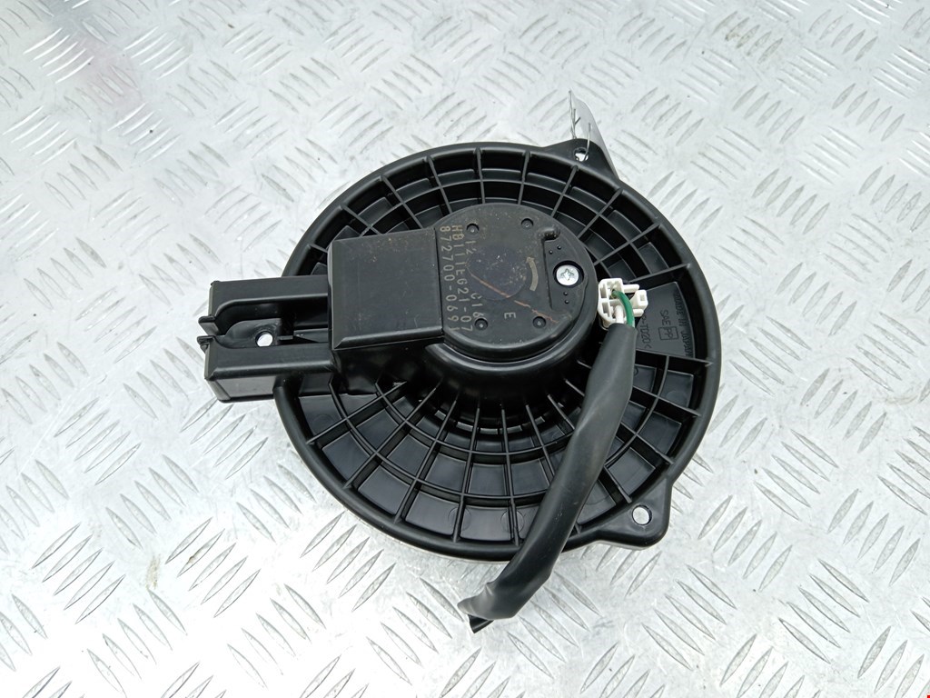 Моторчик (мотор) отопителя салона MAZDA CX-3 2015-н.в.