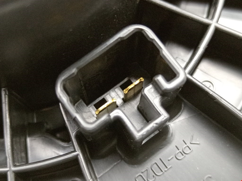 Моторчик (мотор) отопителя салона MAZDA CX-3 2015-н.в.