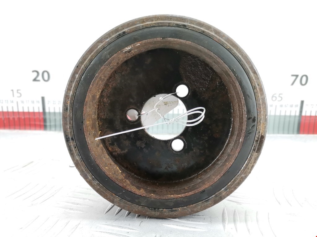 Шестерня коленвала (шкив) BMW 1er E81\E87 2004-2011