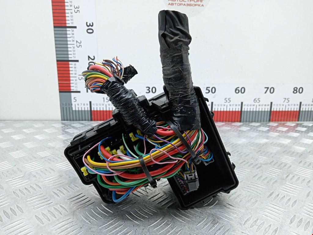 Блок реле RENAULT Koleos HY 2008-2016