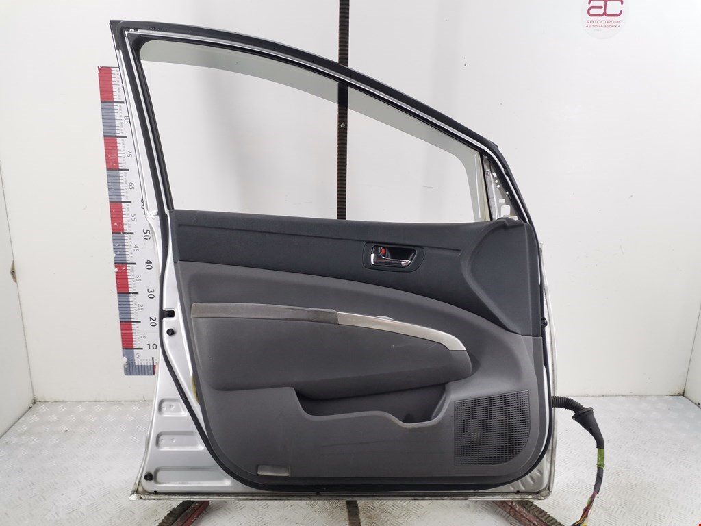 Дверь передняя левая TOYOTA Prius II XW20 2003-2012