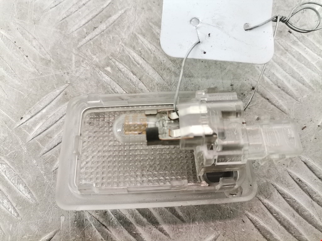 Плафон салонный (салона фонарь) LAND ROVER Range Rover Sport 2005-2013