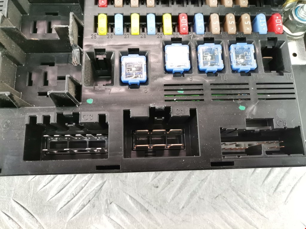 Датчик уровня в бачок омывателя JAGUAR XF X250 2007-2015