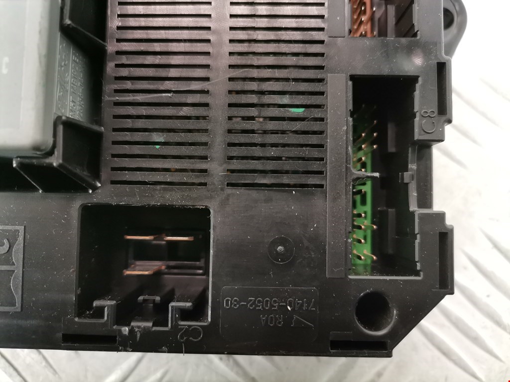 Датчик уровня в бачок омывателя JAGUAR XF X250 2007-2015