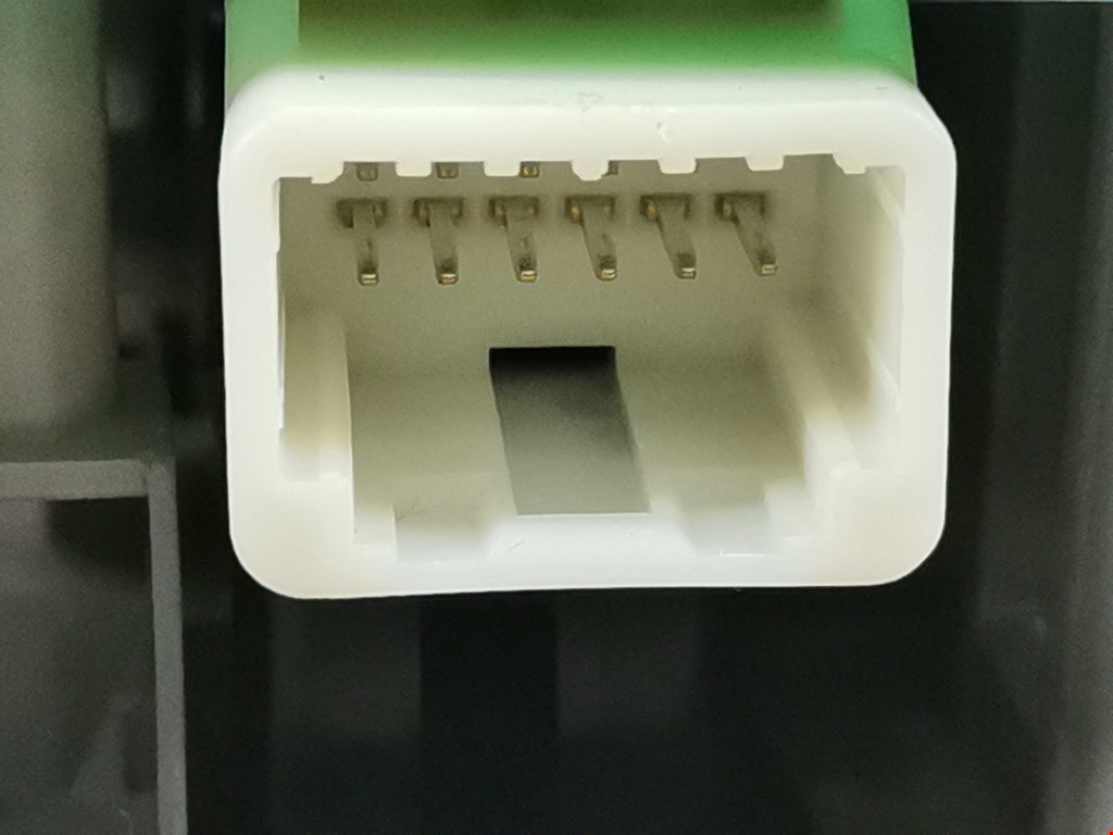 Плафон салонный (салона фонарь) TOYOTA Prius II XW20 2003-2012