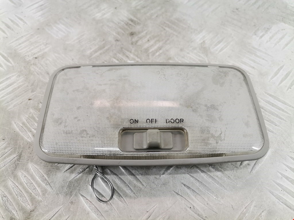 Плафон салонный (салона фонарь) TOYOTA Prius II XW20 2003-2012