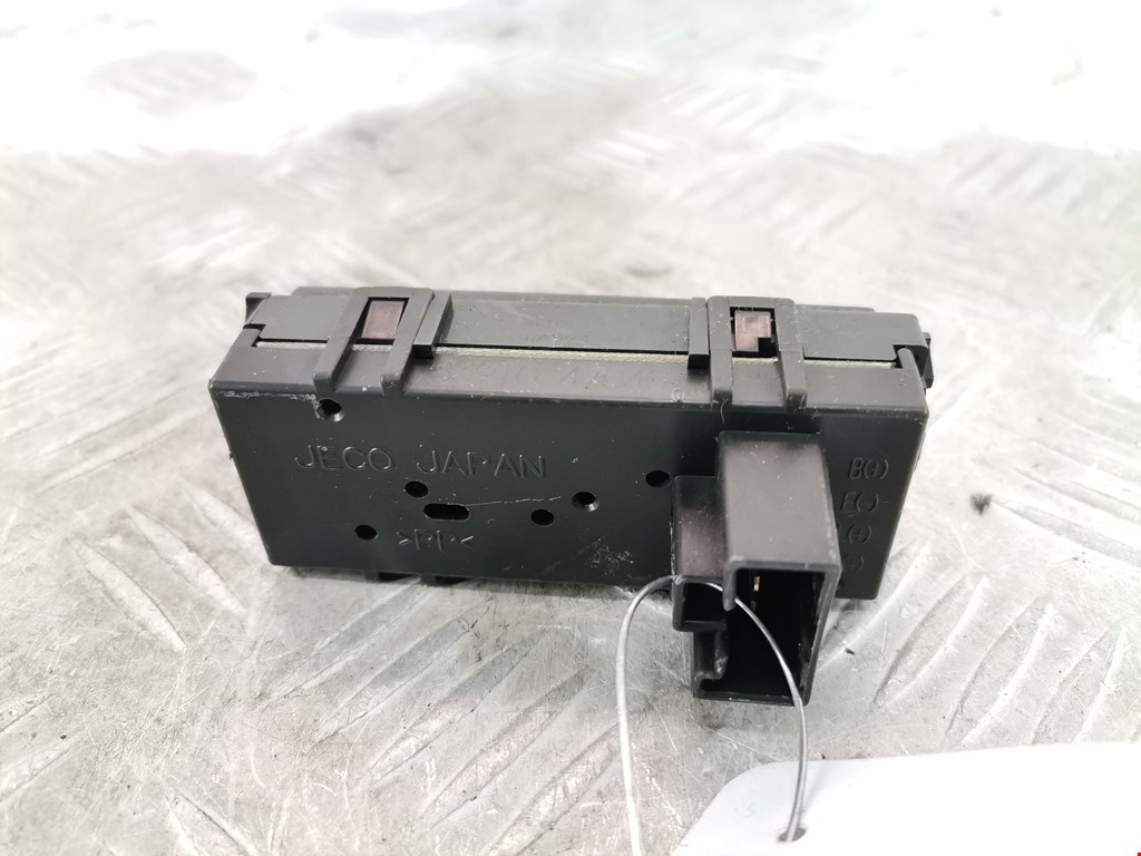 Часы TOYOTA Prius II XW20 2003-2012