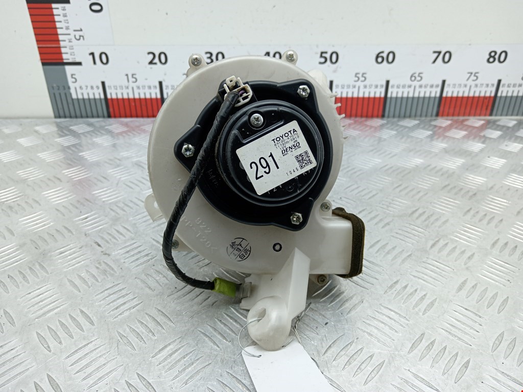 Моторчик (мотор) отопителя салона TOYOTA Prius II XW20 2003-2012