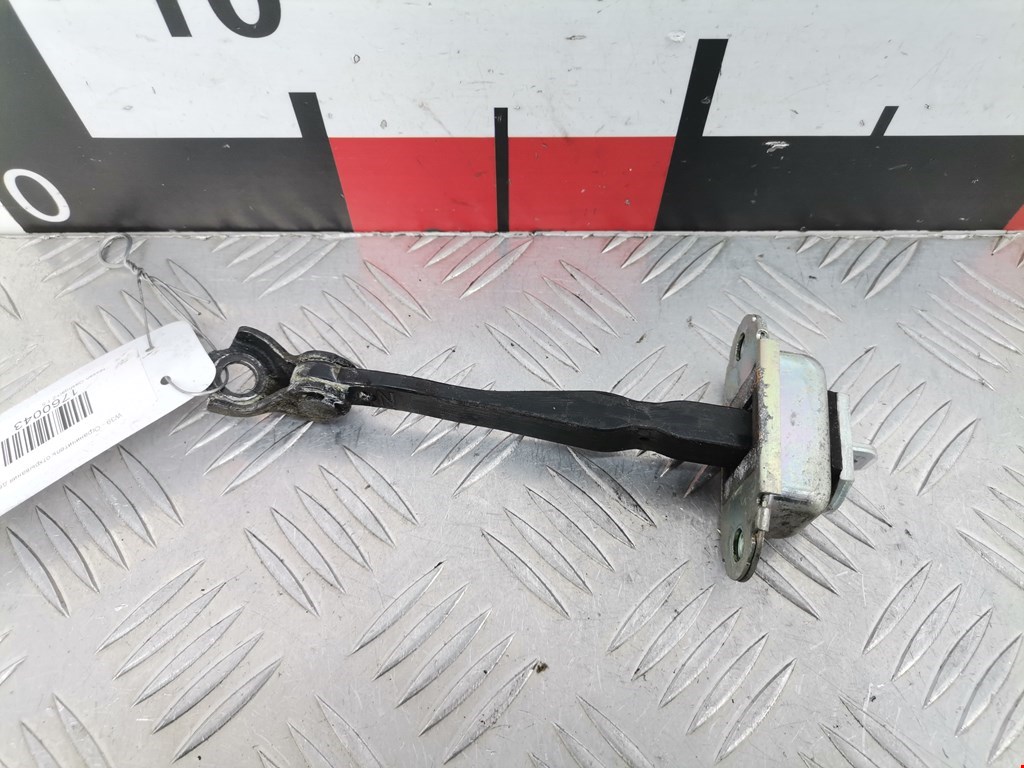 Ограничитель открывания двери NISSAN Qashqai J10 2006-2013