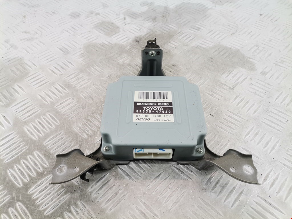 Блок управления АКПП TOYOTA Prius II XW20 2003-2012