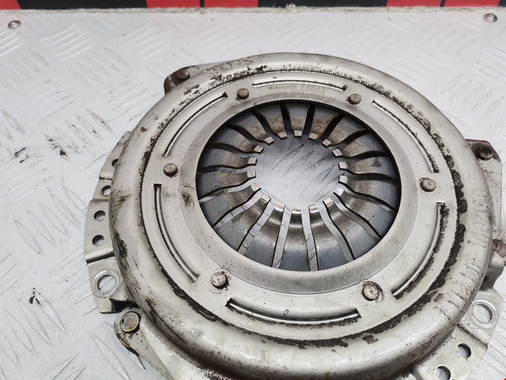 Маховик (демпфер сцепления) FORD Fiesta 2001-2008