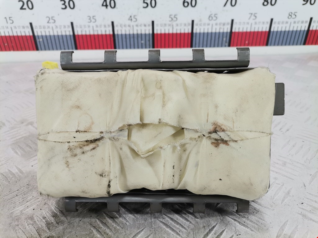 Подушка безопасности пассажирская (в торпедо) TOYOTA Prius II XW20 2003-2012