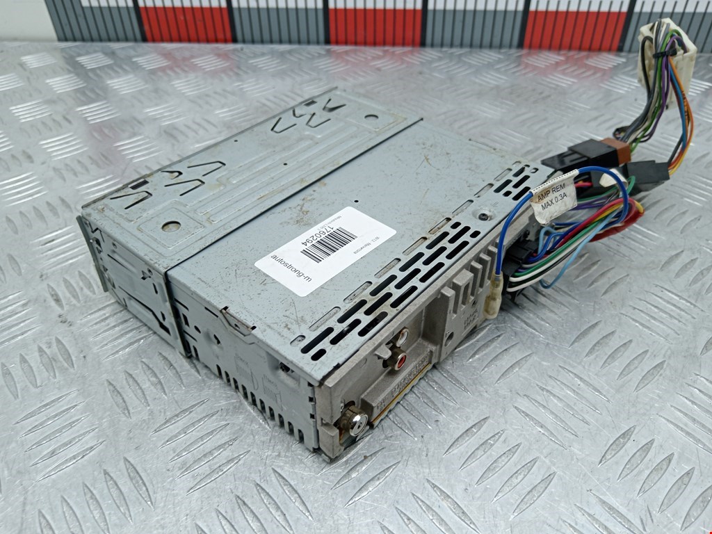 Магнитола MITSUBISHI L200 K6,K7 1996-2006