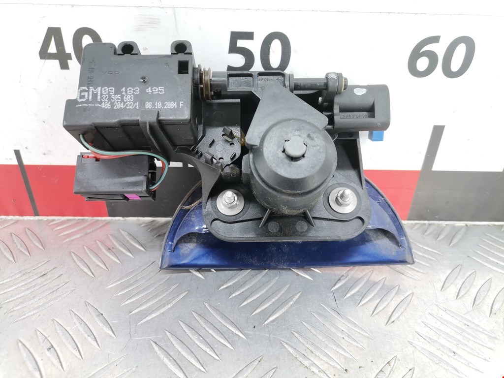 Ручка двери багажника наружная OPEL Meriva A 2003-2010