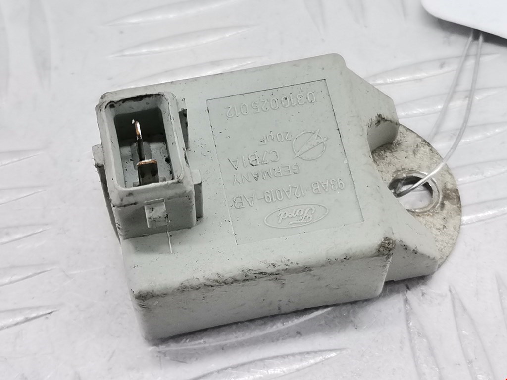 Коммутатор зажигания Ford Mondeo 3 (2000-2007)