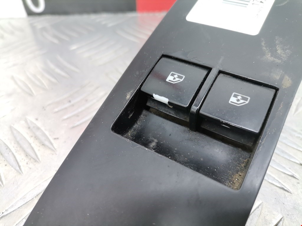 Блок управления стеклоподъемниками OPEL Astra J 2009-2017