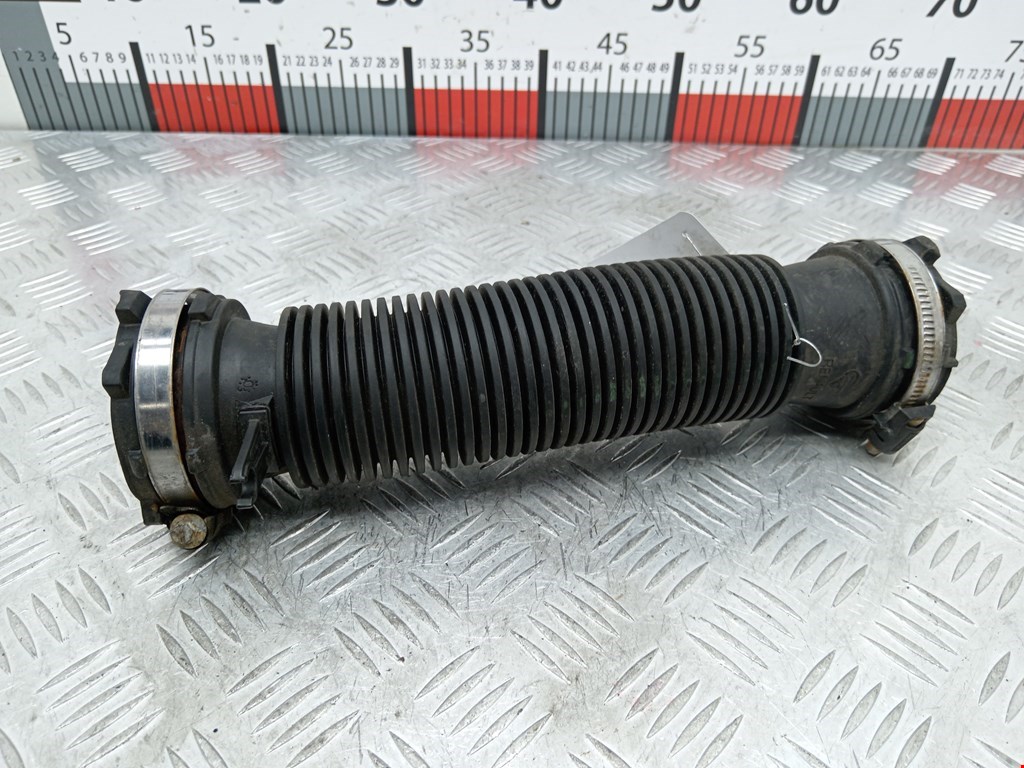 Патрубок воздушного фильтра RENAULT Scenic III 2010-2015