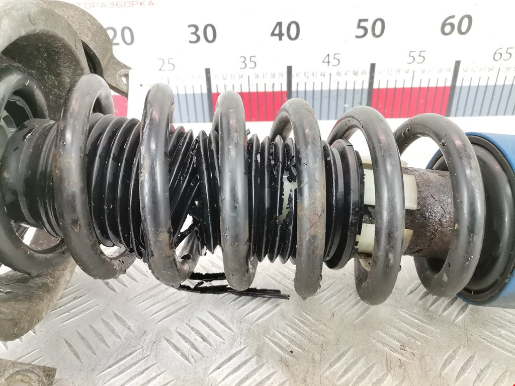 Амортизатор задний левый VOLKSWAGEN Touareg 2002-2010