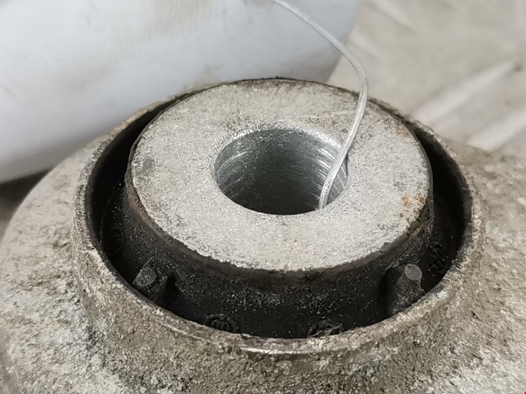 Рычаг задний правый MERCEDES-BENZ CLS-Class C219 2004-2010