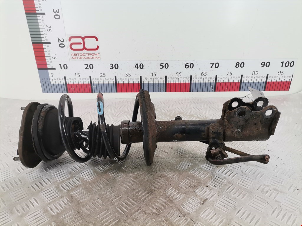 Амортизатор передний левый TOYOTA Prius II XW20 2003-2012