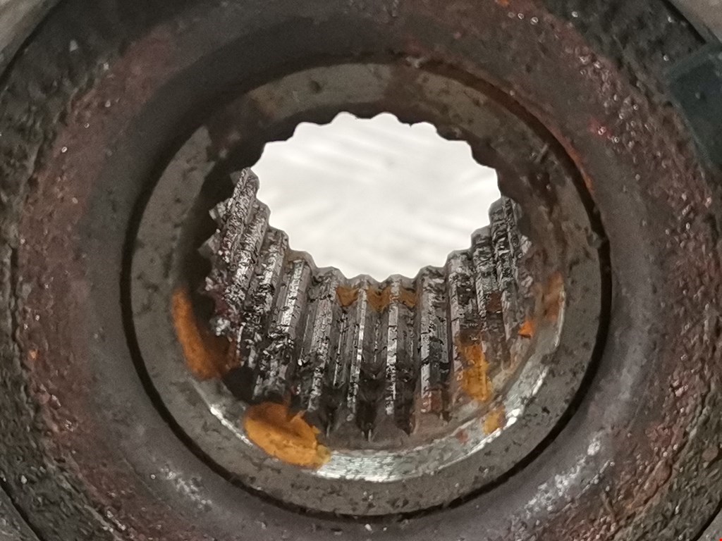 Ступица передняя левая FORD Fiesta 2008-2012