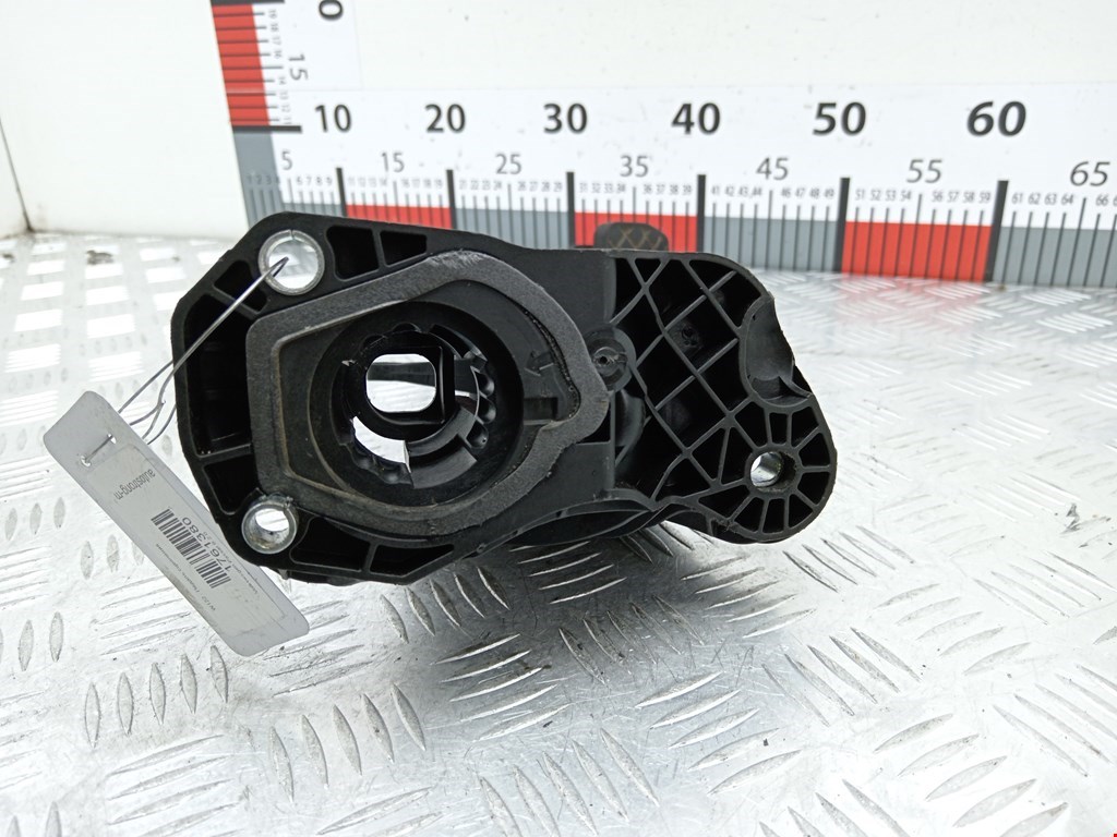 Педаль сцепления VOLKSWAGEN Passat B6 2005-2011