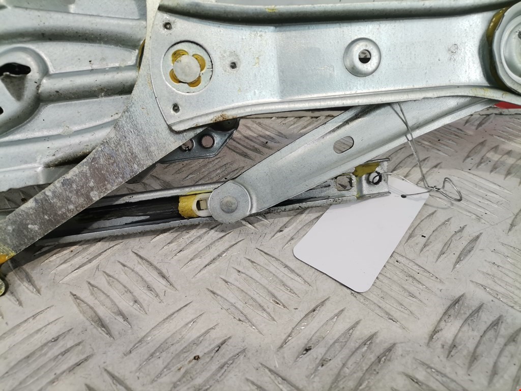 Стеклоподъемник передний правый OPEL Astra H/Family 2004-2015