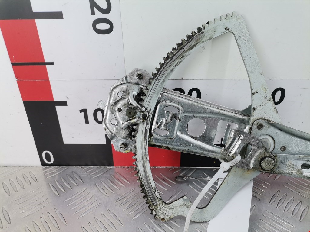 Стеклоподъемник передний левый MERCEDES-BENZ C-Class C-klasse W202 1993-2000