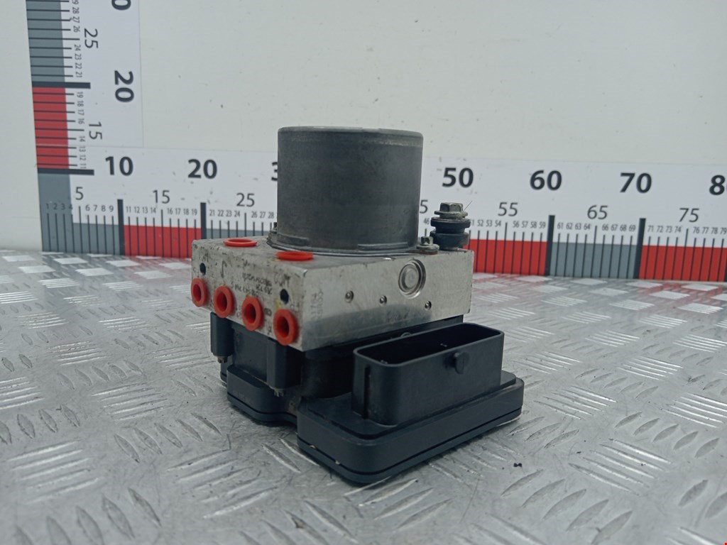 Блок ABS (насос) MAZDA CX-3 2015-н.в.