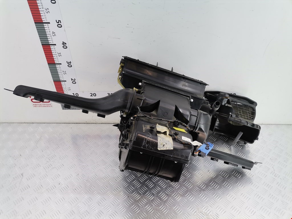 Отопитель в сборе (печка) Opel Astra H (2004-2014)