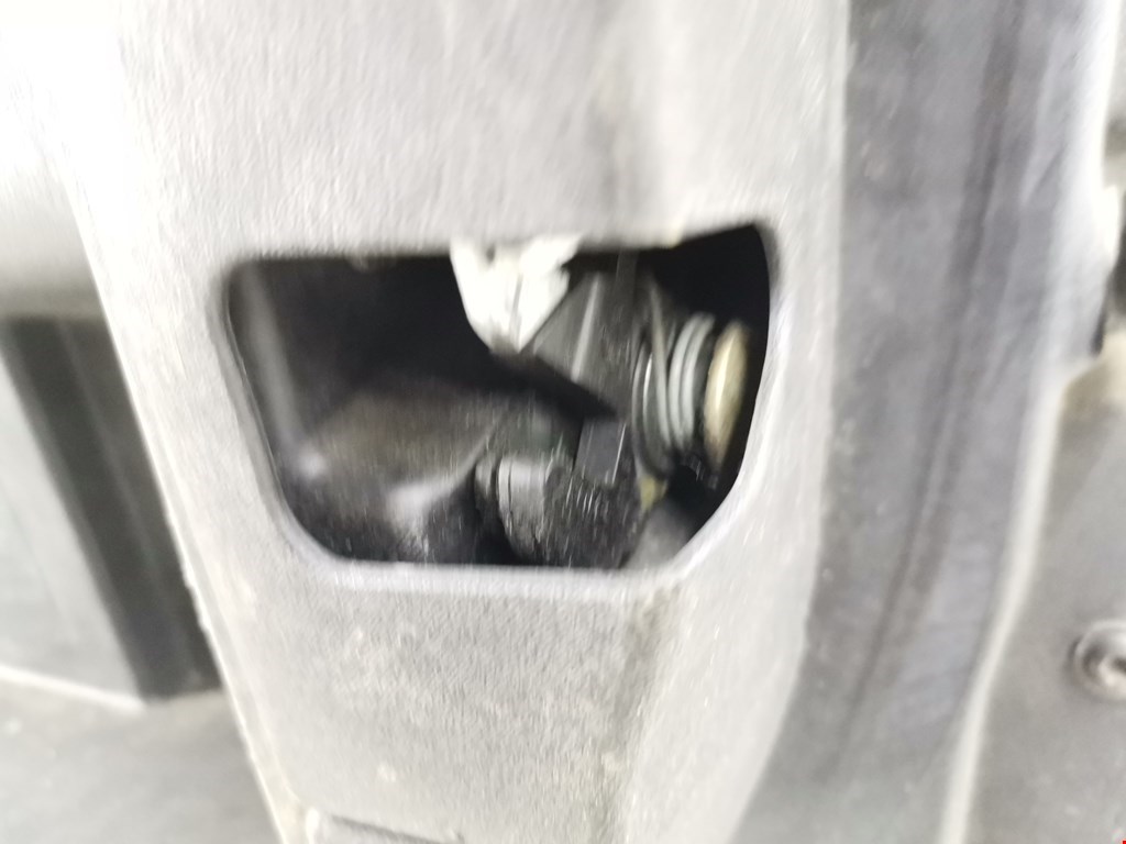 Замок багажника (крышки двери) CITROEN C 2 2003-2008