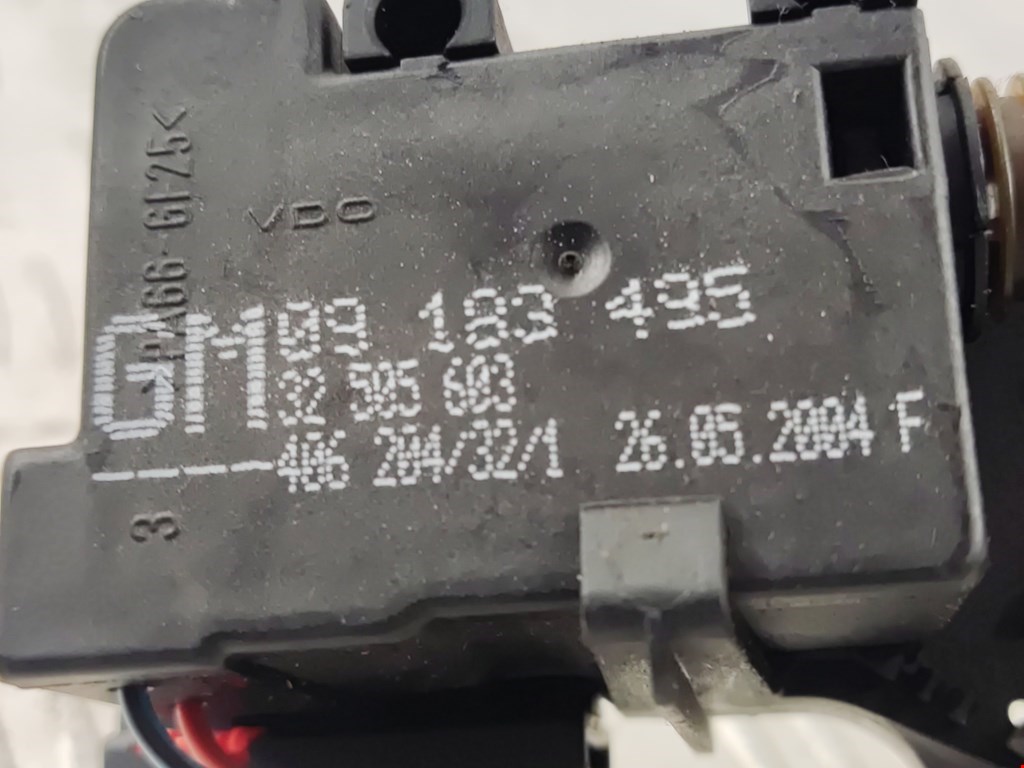 Ручка двери багажника наружная OPEL Meriva A 2003-2010