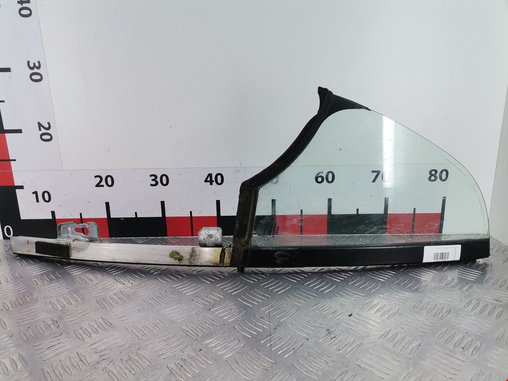 Стекло двери передней правой (форточка) SMART Fortwo/City W453 2014-н.в.