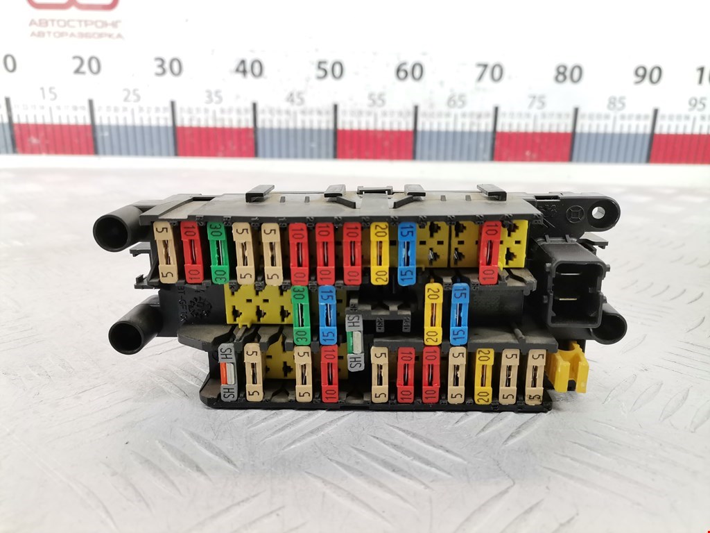 Датчик уровня в бачок омывателя CITROEN Berlingo 1996-2012