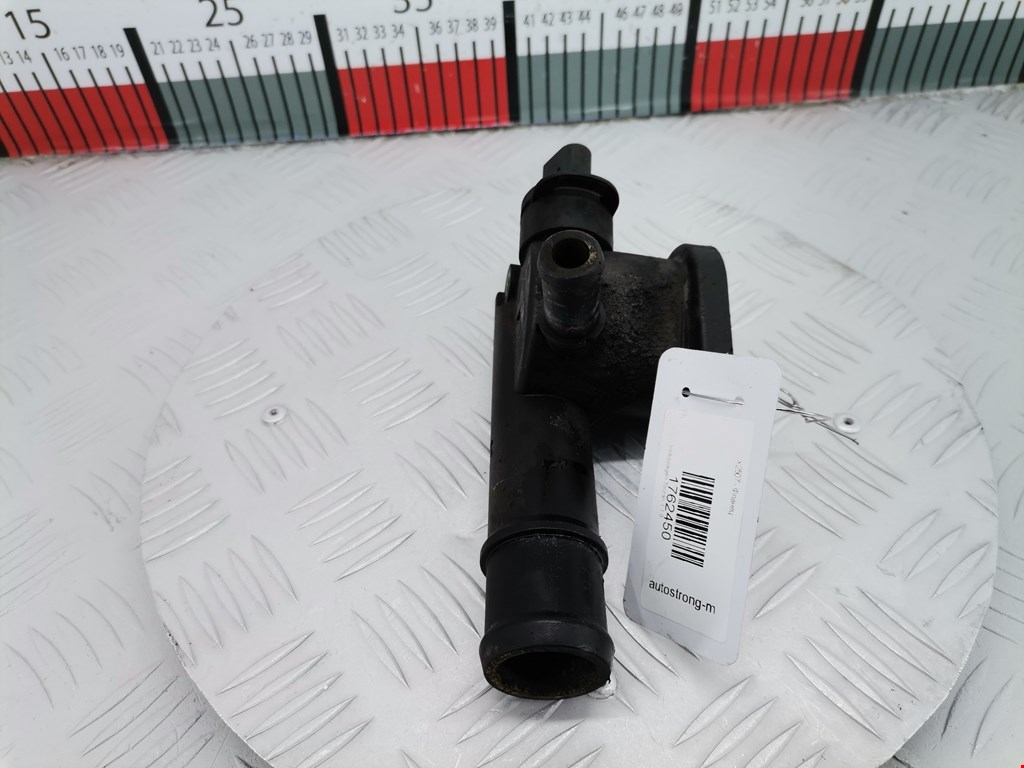 Тройник системы охлаждения VOLKSWAGEN Touran 2003-2010