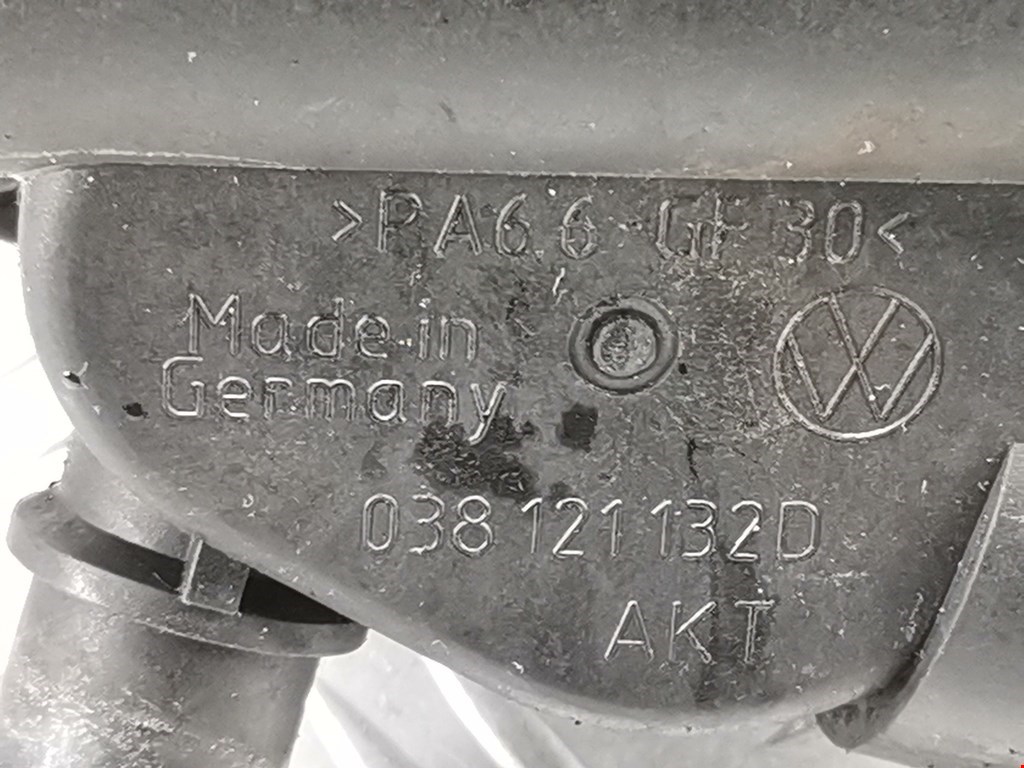 Тройник системы охлаждения VOLKSWAGEN Touran 2003-2010