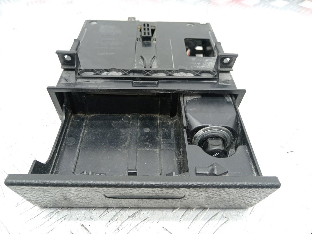 Пепельница передняя PORSCHE Cayenne 955/957 2002-2010